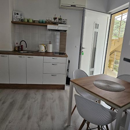 Apartmani Alma Подгора Екстериор снимка