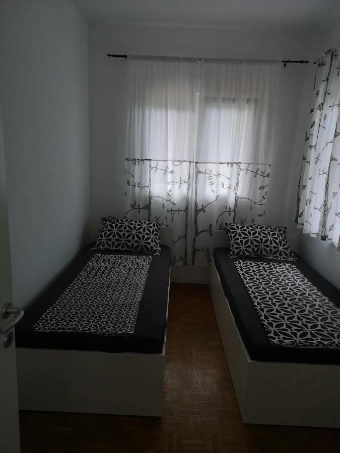 Apartmani Alma Подгора Екстериор снимка