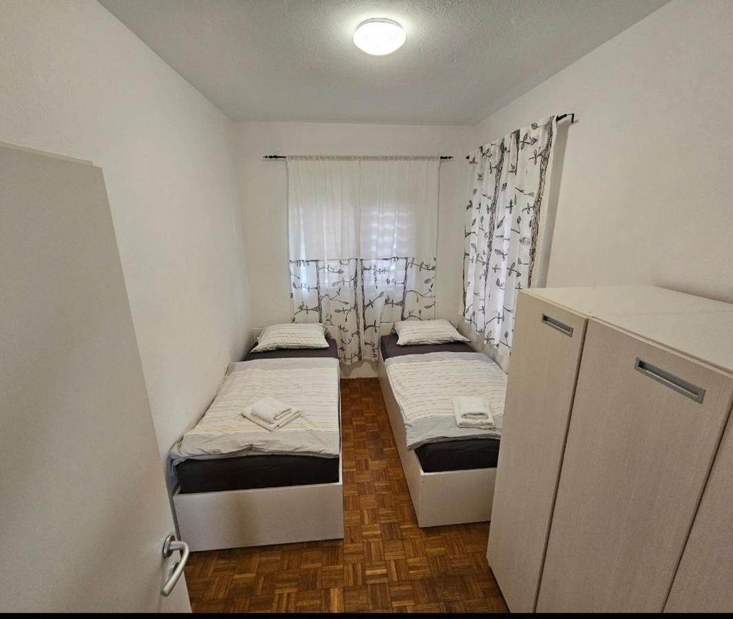 Apartmani Alma Подгора Екстериор снимка