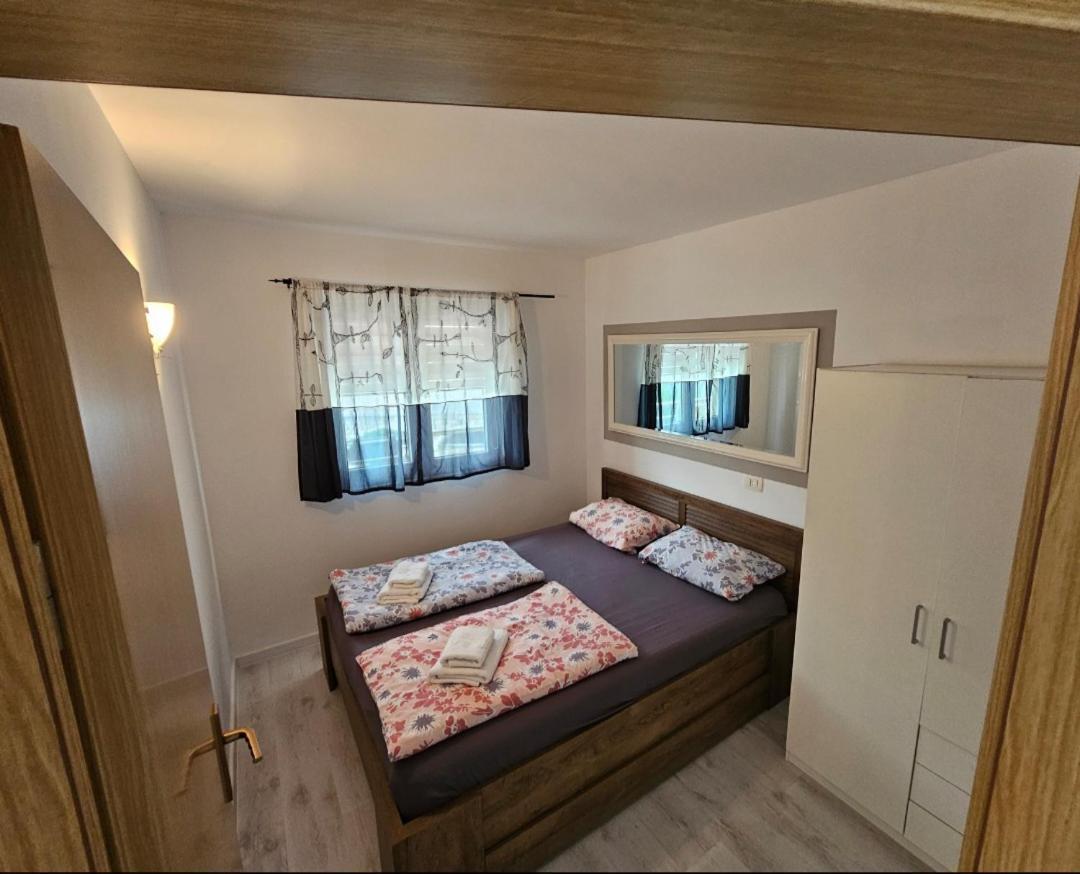 Apartmani Alma Подгора Екстериор снимка